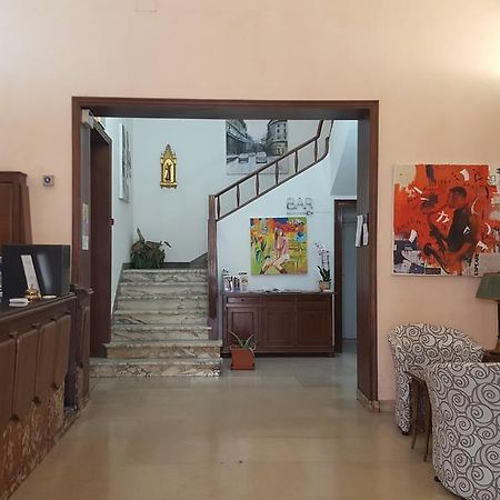 Hotel Flora Прато Экстерьер фото